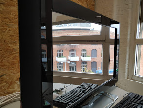 Miroir connecté dans un cadre de télé